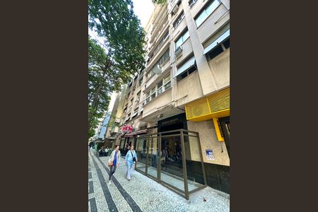 Apartamento à venda com 327m², 4 quartos e 1 vaga