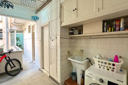 Apartamento à venda com 327m², 4 quartos e 1 vaga