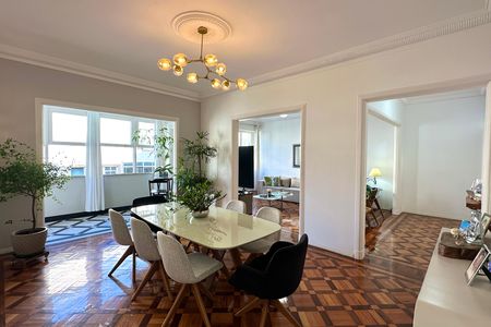 Apartamento à venda com 327m², 4 quartos e 1 vaga