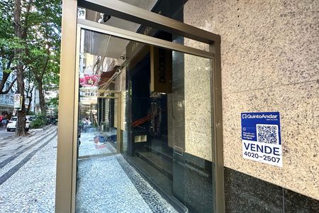 Apartamento à venda com 327m², 4 quartos e 1 vaga