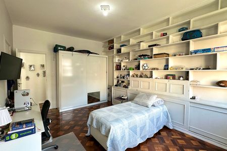 Apartamento à venda com 327m², 4 quartos e 1 vaga
