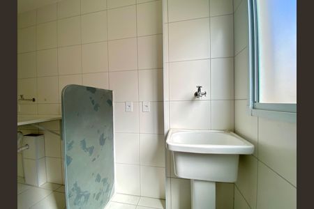 Apartamento para alugar com 100m², 2 quartos e sem vaga Apartamento para alugar com 100m², 2 quartos e sem vagaÁrea de Serviço