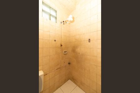 Casa para alugar com 112m², 3 quartos e 1 vagaKitnet - Banheiro