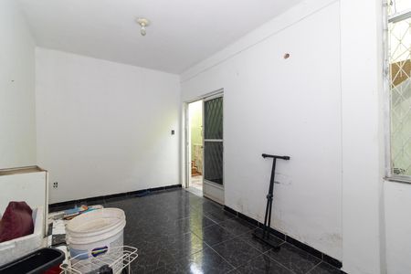 Casa para alugar com 112m², 3 quartos e 1 vagaKitnet - Sala/Quarto