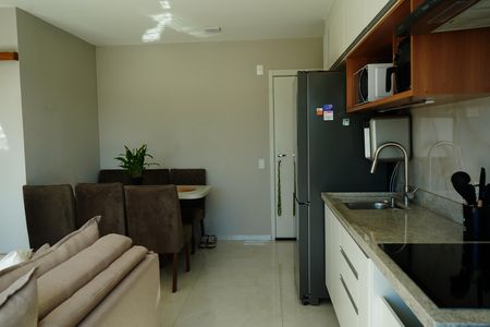 Apartamento à venda com 45m², 2 quartos e sem vagaCozinha e Área de Serviço