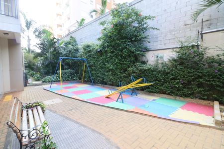 Apartamento à venda com 51m², 2 quartos e 1 vagaÁrea comum - Playground