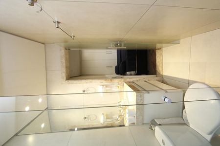 Banheiro de kitnet/studio para alugar com 1 quarto, 33m² em Minas Brasil, Belo Horizonte