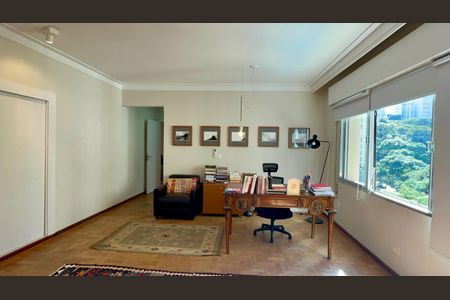 Apartamento à venda com 273m², 3 quartos e 2 vagas Apartamento à venda com 273m², 3 quartos e 2 vagasSuíte 2