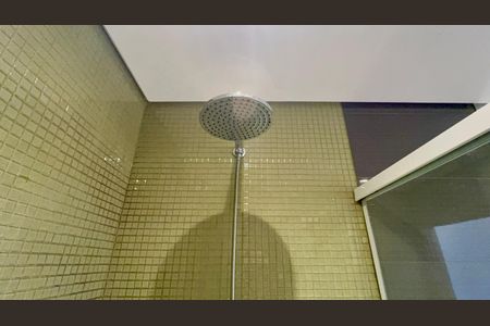 Apartamento à venda com 273m², 3 quartos e 2 vagas Apartamento à venda com 273m², 3 quartos e 2 vagasBanheiro da Suíte 1