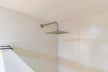 Apartamento para alugar com 43m², 2 quartos e sem vaga Apartamento para alugar com 43m², 2 quartos e sem vagaDetalhe - Banheiro