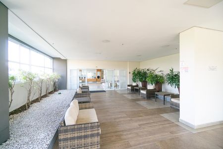 Apartamento para alugar com 47m², 2 quartos e 1 vaga Apartamento para alugar com 47m², 2 quartos e 1 vagaHall social