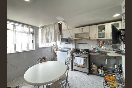 Apartamento para alugar com 89m², 2 quartos e 1 vaga Apartamento para alugar com 89m², 2 quartos e 1 vagaCozinha