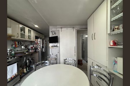 Apartamento para alugar com 89m², 2 quartos e 1 vaga Apartamento para alugar com 89m², 2 quartos e 1 vagaCozinha
