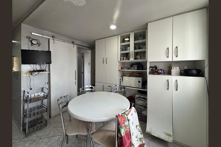 Apartamento para alugar com 89m², 2 quartos e 1 vaga Apartamento para alugar com 89m², 2 quartos e 1 vagaCozinha