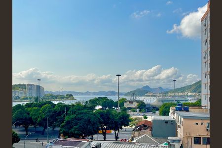 Apartamento para alugar com 89m², 2 quartos e 1 vaga Apartamento para alugar com 89m², 2 quartos e 1 vagaCozinha - vista livre para o pão de açúcar