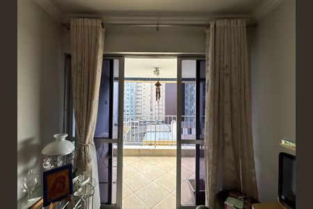 Apartamento para alugar com 89m², 2 quartos e 1 vaga Apartamento para alugar com 89m², 2 quartos e 1 vagaVaranda da sala