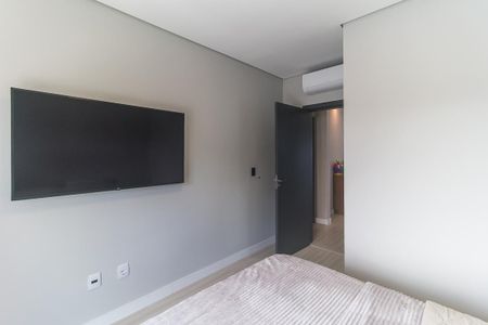 Casa de condomínio para alugar com 230m², 3 quartos e 2 vagas Casa de condomínio para alugar com 230m², 3 quartos e 2 vagasQuarto 1 - Suíte 1