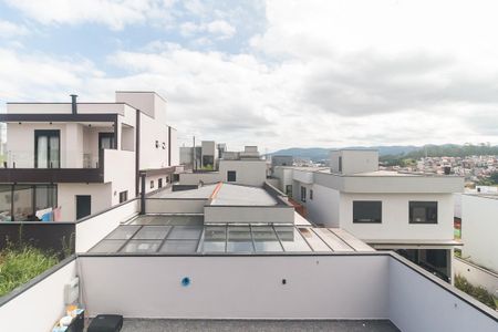 Casa de condomínio para alugar com 230m², 3 quartos e 2 vagas Casa de condomínio para alugar com 230m², 3 quartos e 2 vagasVista da Varanda