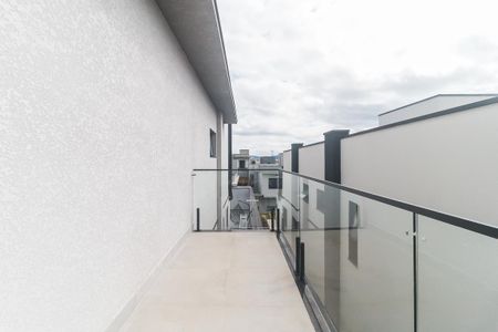 Casa de condomínio para alugar com 230m², 3 quartos e 2 vagas Casa de condomínio para alugar com 230m², 3 quartos e 2 vagasVaranda do Quarto 3