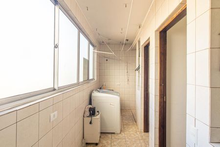 Apartamento à venda com 101m², 3 quartos e 1 vagaÁrea de Serviço