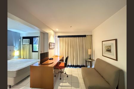 Sala de apartamento para alugar com 1 quarto, 45m² em Copacabana, Rio de Janeiro