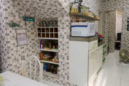 Casa à venda com 180m², 3 quartos e 3 vagas Casa à venda com 180m², 3 quartos e 3 vagasCozinha - 1º Pavimento