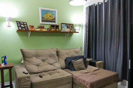 Casa à venda com 180m², 3 quartos e 3 vagas Casa à venda com 180m², 3 quartos e 3 vagasQuarto 1 - 1º Pavimento