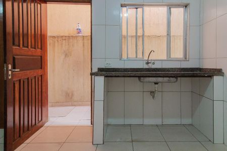 Cozinha de casa para alugar com 1 quarto, 70m² em Vila Tavares, Mauá