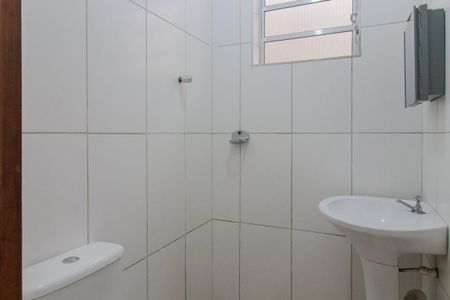 Banheiro de casa para alugar com 1 quarto, 70m² em Vila Tavares, Mauá