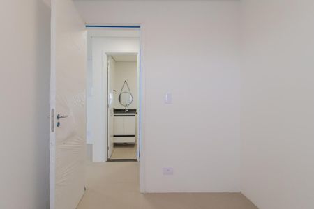 Quarto 1 de apartamento para alugar com 2 quartos, 57m² em Vila Bocaina, Mauá