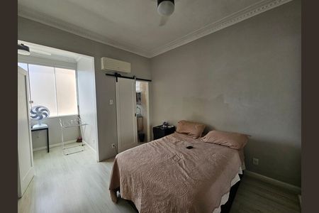 Apartamento à venda com 41m², 1 quarto e sem vagaSuíte 