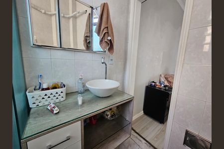 Apartamento à venda com 41m², 1 quarto e sem vagaBanheiro da suíte 