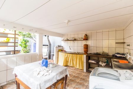 Casa à venda com 176m², 3 quartos e 2 vagas Casa à venda com 176m², 3 quartos e 2 vagasÁrea gourmet