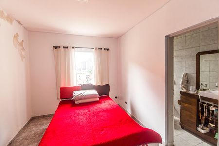 Casa à venda com 176m², 3 quartos e 2 vagas Casa à venda com 176m², 3 quartos e 2 vagasSuíte