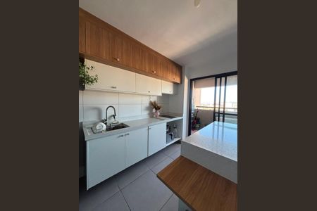 Área de serviço de apartamento para alugar com 3 quartos, 55m² em Vila Assis Brasil, Mauá