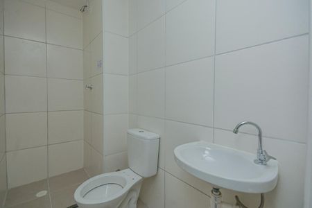 Apartamento à venda com 35m², 2 quartos e sem vaga Apartamento à venda com 35m², 2 quartos e sem vagaBanheiro