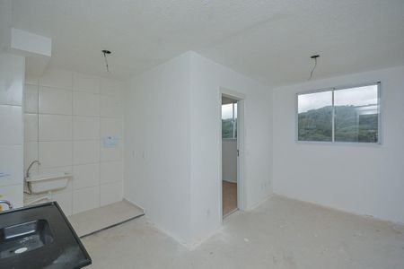 Sala de apartamento à venda com 2 quartos, 35m² em Usina Piratininga, São Paulo