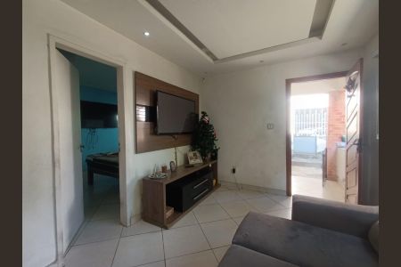 Sala de casa para alugar com 3 quartos, 101m² em Santa Catarina, Nova Iguaçu