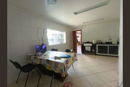 Casa para alugar com 101m², 3 quartos e 4 vagasCozinha