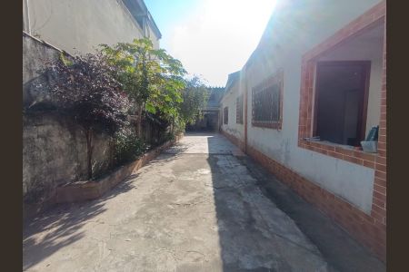 Casa para alugar com 101m², 3 quartos e 4 vagasQuintal