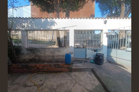 Casa para alugar com 101m², 3 quartos e 4 vagasQuarto 1