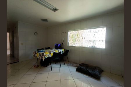 Casa para alugar com 101m², 3 quartos e 4 vagasCozinha