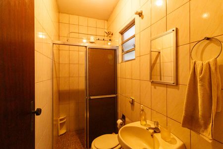 Banheiro Edícula de casa à venda com 4 quartos, 175m² em Vila Medeiros, São Paulo
