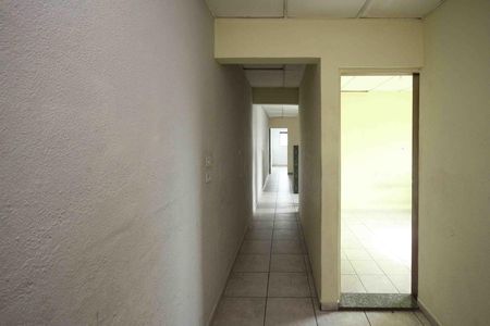 Apartamento para alugar com 81m², 2 quartos e sem vaga Apartamento para alugar com 81m², 2 quartos e sem vagaCorredor