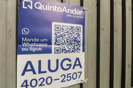 Apartamento para alugar com 62m², 2 quartos e sem vaga Apartamento para alugar com 62m², 2 quartos e sem vagaFachada - Placa Código YWPD-7
