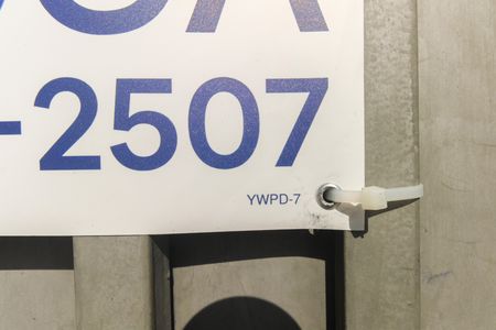 Apartamento para alugar com 62m², 2 quartos e sem vaga Apartamento para alugar com 62m², 2 quartos e sem vagaFachada - Placa Código YWPD-7