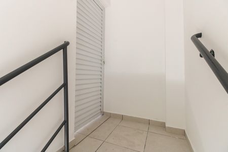 Apartamento para alugar com 62m², 2 quartos e sem vaga Apartamento para alugar com 62m², 2 quartos e sem vagaEntrada