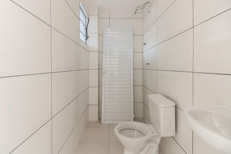 Banheiro de apartamento para alugar com 1 quarto, 32m² em Penha de França, São Paulo