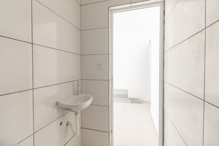 Apartamento para alugar com 32m², 1 quarto e sem vaga Apartamento para alugar com 32m², 1 quarto e sem vagaBanheiro
