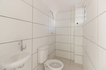 Banheiro de apartamento para alugar com 1 quarto, 32m² em Penha de França, São Paulo